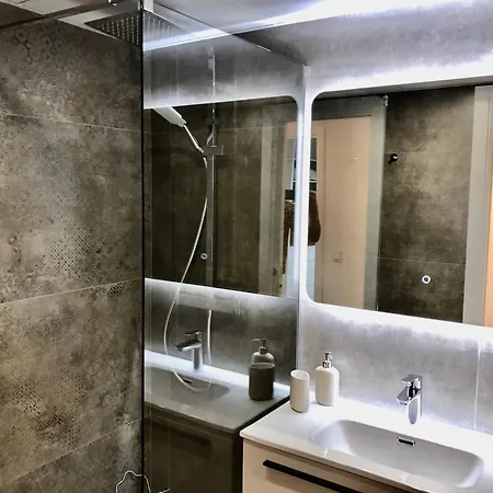 Lägenhet Esperanza Grand Apartments - Marbella Centro - Con Amplia Terraza Y Parking