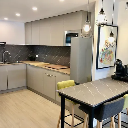 Esperanza Grand Apartments - Marbella Centro - Con Amplia Terraza Y Parking Lägenhet *