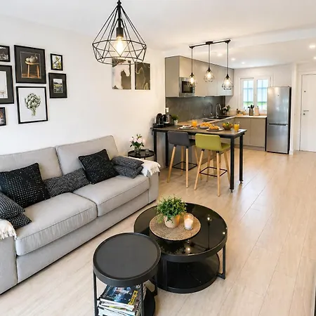 Esperanza Grand Apartments - Marbella Centro - Con Amplia Terraza Y Parking Gratis Apartment *